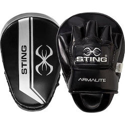 Sting Armalite Focus Mitts